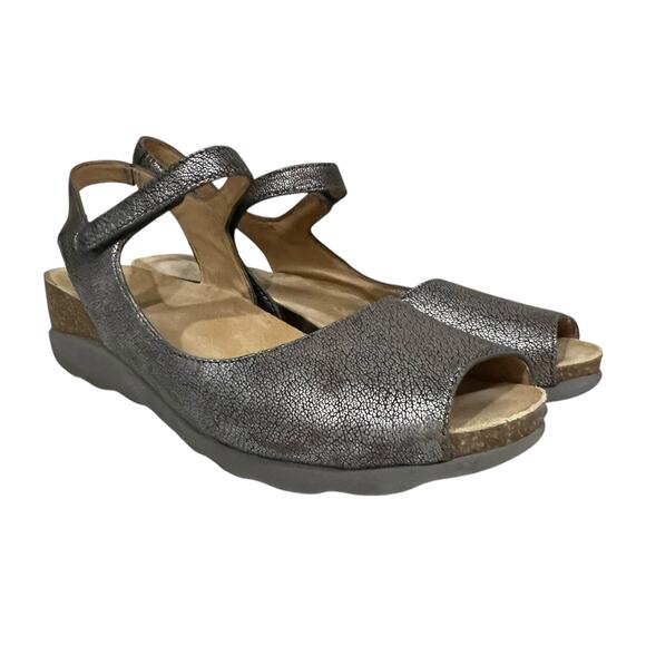 Dansko Marcy Metallic Pewter Women’s Sandal Peep Toe Ankle Strap Sz 41 (11 US) - Picture 2 of 10